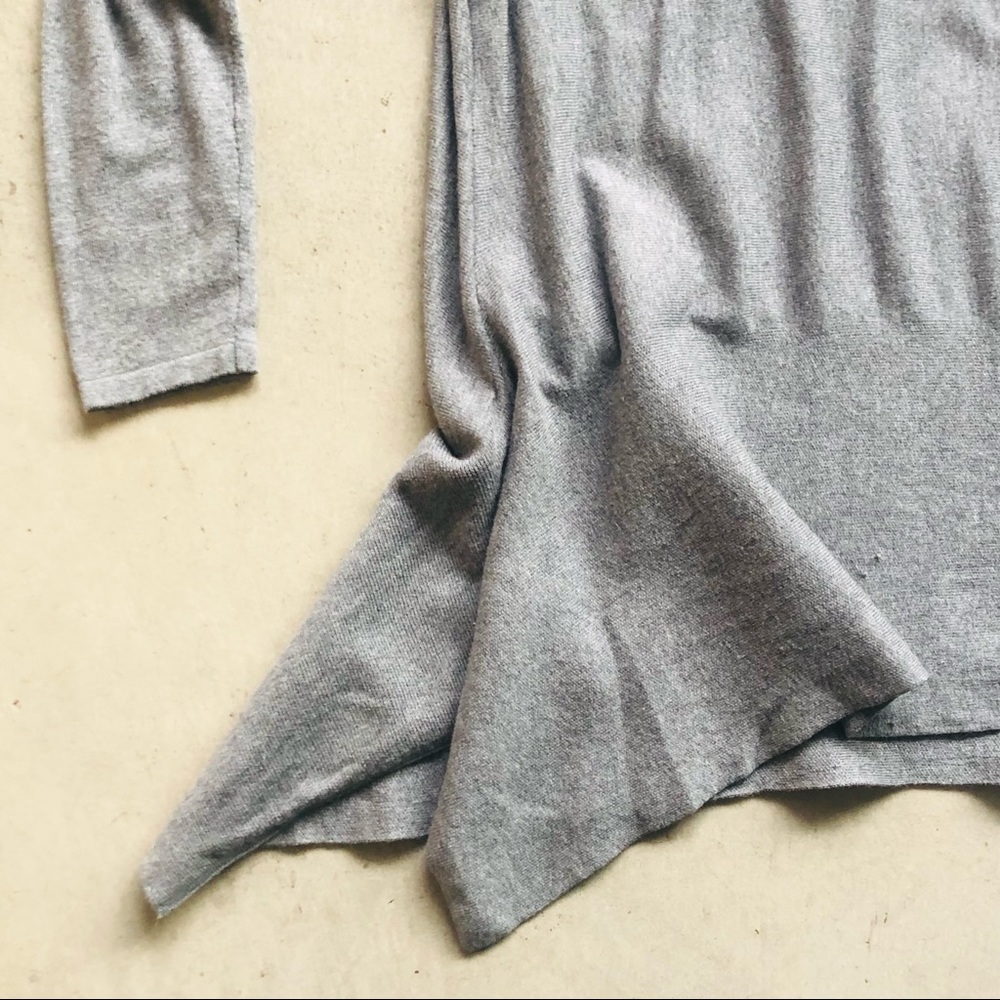 Gray turtleneck sweater - Picture 6 of 7